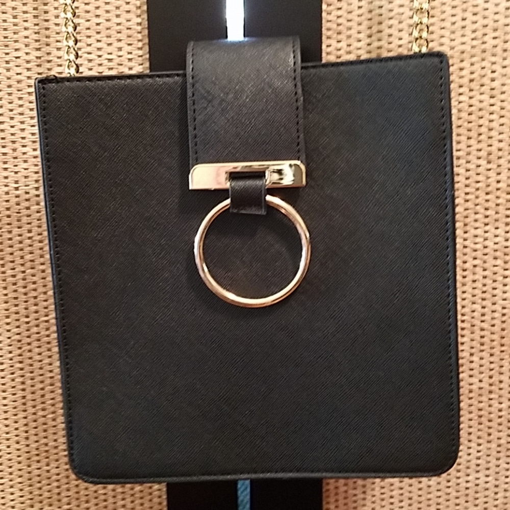 LIONEL BLACK VEGAN CROSSBODY BAG GOLD METALWARE